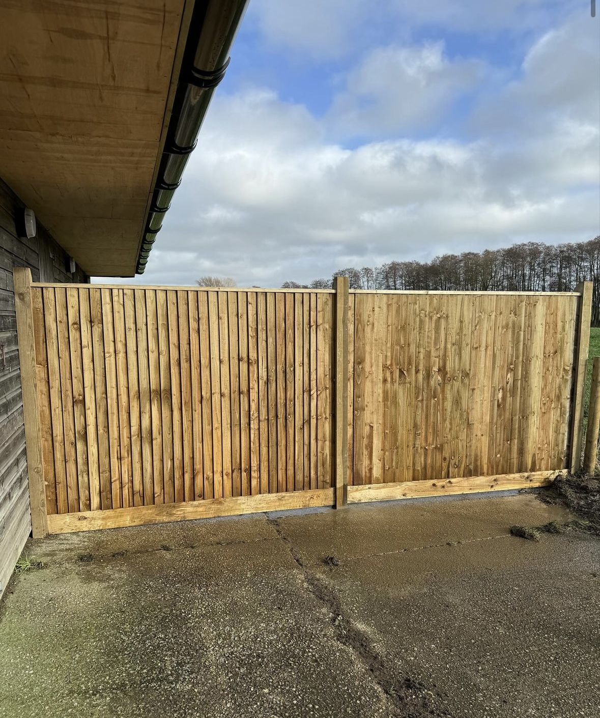 Earlier Pearson Fencing installation and project work